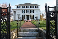 White Mansion With Walkway Royalty Free Stock Photography