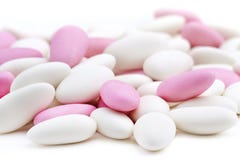 White and pink sugared almonds