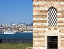 Widok Bosphorus Turystów statki i ładunek barki żegluje przez mnie Widok Istanbuł antyczni budynki obrazy royalty free Widok Bosphorus Turystów statki i ładunek barki żegluje przez mnie Widok Istanbuł antyczni budynki obrazy royalty free
