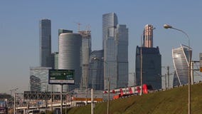 Widok kompleks drapacz chmur Moskwa miasto Rosja zbiory wideo Widok kompleks drapacz chmur Moskwa miasto Rosja zbiory wideo