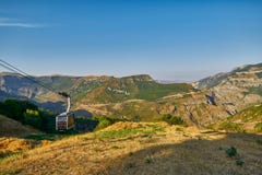 Widoki od Tatev wagonu kolei linowej ropeway w Armenia obraz royalty free Widoki od Tatev wagonu kolei linowej ropeway w Armenia obraz royalty free