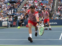 Wielkiego Szlema mistrz Bob Bryan w akci podczas us open ćwierćfinału 2016 kopii dopasowywa zdjęcia royalty free Wielkiego Szlema mistrz Bob Bryan w akci podczas us open ćwierćfinału 2016 kopii dopasowywa zdjęcia royalty free