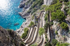 Winding path to the sea Royalty Free Stock Images Winding path to the sea Royalty Free Stock Images