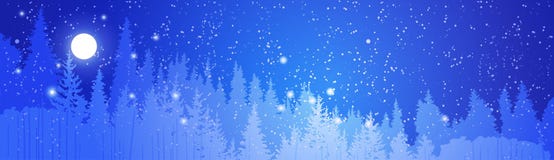 Winter Forest Landscape Over Night Sky voll der Anfangshorizontalen Fahne Stockfotos Winter Forest Landscape Over Night Sky voll der Anfangshorizontalen Fahne Stockfotos