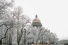 Winter view of St. Isaac`s Cathedral to St. Petersburg royalty free stock photos Winter view of St. Isaac`s Cathedral to St. Petersburg royalty free stock photos
