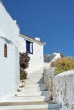 Witte en blauwe huizen stock afbeelding Witte en blauwe huizen stock afbeelding