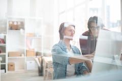Working discussion royalty free stock image Working discussion royalty free stock image