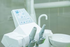 Wyposażenie i stomatologiczni instrumenty w dentysty ` s biurze Narzędzia zakończenie dentyści obraz royalty free Wyposażenie i stomatologiczni instrumenty w dentysty ` s biurze Narzędzia zakończenie dentyści obraz royalty free