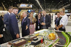 XX forum economico internazionale di San Pietroburgo (SPIEF Russia 2016) ospiti, ospiti e partecipanti del forum fotografia stock libera da diritti XX forum economico internazionale di San Pietroburgo (SPIEF Russia 2016) ospiti, ospiti e partecipanti del forum fotografia stock libera da diritti