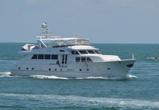 Yacht de luxe de moteur Photo stock Yacht de luxe de moteur Photo stock