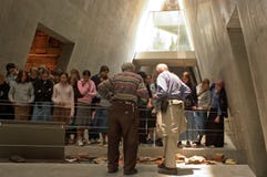 Yad Vashem - μουσείο ιστορίας ολοκαυτώματος στην Ιερουσαλήμ Ισραήλ στοκ φωτογραφία με δικαίωμα ελεύθερης χρήσης Yad Vashem - μουσείο ιστορίας ολοκαυτώματος στην Ιερουσαλήμ Ισραήλ στοκ φωτογραφία με δικαίωμα ελεύθερης χρήσης