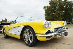 Yellow 1958 Corvette Chevrolet Classic Car royalty free stock photography Yellow 1958 Corvette Chevrolet Classic Car royalty free stock photography