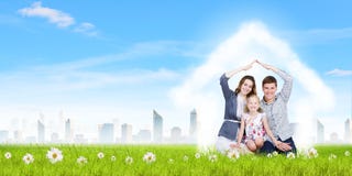 Young Family Royalty Free Stock Images Young Family Royalty Free Stock Images
