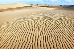Zandige duinen van Maspalomas Gran Canaria Canarische Eilanden royalty-vrije stock afbeelding Zandige duinen van Maspalomas Gran Canaria Canarische Eilanden royalty-vrije stock afbeelding