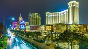 Zeitspanneporzellan des Macao-taipa Inselverkehrsstraßennachtbrückenpanoramas 4k Zeitspanneporzellan des Macao-taipa Inselverkehrsstraßennachtbrückenpanoramas 4k