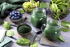 zielony smoothie Fotografia Stock zielony smoothie Fotografia Stock