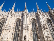 Zijaanzicht van muur van Milan Cathedral stock fotografie Zijaanzicht van muur van Milan Cathedral stock fotografie