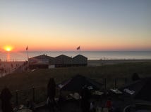 Zon die van de Egmond aan zee de Oceaanmening dalen royalty-vrije stock afbeeldingen Zon die van de Egmond aan zee de Oceaanmening dalen royalty-vrije stock afbeeldingen