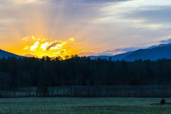 Zonsopgang in de Mooie Rokerige Bergen van Tennessee 2 Royalty-vrije Stock Fotografie Zonsopgang in de Mooie Rokerige Bergen van Tennessee 2 Royalty-vrije Stock Fotografie