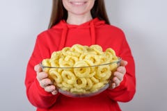 ¡Gócese! Foto cosechada de la opinión del primer de lindo enrrollado bastante con la persona sonriente dentuda de la gente que to imagen de archivo ¡Gócese! Foto cosechada de la opinión del primer de lindo enrrollado bastante con la persona sonriente dentuda de la gente que to imagen de archivo