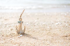 Âncora na praia fotografia de stock Âncora na praia fotografia de stock