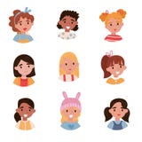 Älskvärda flickor ställde in, avatars av gulliga små ungar med olika sinnesrörelser och frisyrvektorillustrationer på en vit stock illustrationer Älskvärda flickor ställde in, avatars av gulliga små ungar med olika sinnesrörelser och frisyrvektorillustrationer på en vit stock illustrationer