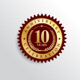 10 år guld- emblemlogo för årsdag vektor illustrationer 10 år guld- emblemlogo för årsdag vektor illustrationer