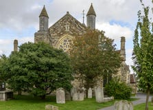 Église de cimetière et de St Thomas, Rye image stock Église de cimetière et de St Thomas, Rye image stock