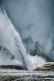 Éruption de geyser de Pohutu, Nouvelle-Zélande photographie stock libre de droits Éruption de geyser de Pohutu, Nouvelle-Zélande photographie stock libre de droits
