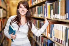 Étudiant d'ollege de chemin mélangé images libres de droits Étudiant d'ollege de chemin mélangé images libres de droits