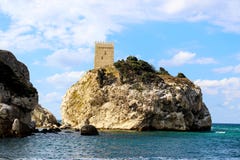 Île et château photographie stock libre de droits Île et château photographie stock libre de droits