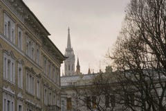 Ασυνήθιστη άποψη του κώνου του Matthias Catholic Church στη Βουδαπέστη στοκ εικόνα Ασυνήθιστη άποψη του κώνου του Matthias Catholic Church στη Βουδαπέστη στοκ εικόνα