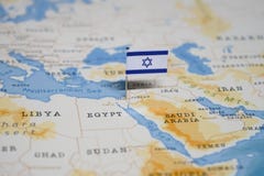 Η σημαία του Ισραήλ στον παγκόσμιο χάρτη στοκ φωτογραφία με δικαίωμα ελεύθερης χρήσης Η σημαία του Ισραήλ στον παγκόσμιο χάρτη στοκ φωτογραφία με δικαίωμα ελεύθερης χρήσης