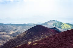 Κρατήρες Silvestri του υποστηρίγματος Etna, ενεργό ηφαίστειο στη Ανατολική Ακτή της Σικελίας, Ιταλία στοκ φωτογραφία Κρατήρες Silvestri του υποστηρίγματος Etna, ενεργό ηφαίστειο στη Ανατολική Ακτή της Σικελίας, Ιταλία στοκ φωτογραφία