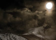 Στην κορυφή των δολομιτών στοκ φωτογραφία με δικαίωμα ελεύθερης χρήσης Στην κορυφή των δολομιτών στοκ φωτογραφία με δικαίωμα ελεύθερης χρήσης