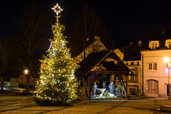 Ð ¡ hristmasinstallatie in Tsjechisch dorp stock afbeeldingen Ð ¡ hristmasinstallatie in Tsjechisch dorp stock afbeeldingen