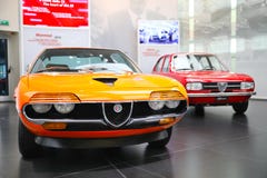 Альфа Romeo Alfasud, модели Монреаля на дисплее на исторической альфе Romeo музея стоковое изображение rf Альфа Romeo Alfasud, модели Монреаля на дисплее на исторической альфе Romeo музея стоковое изображение rf