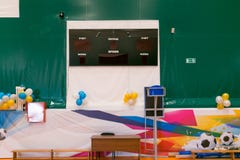 Город Yasny, РОССИЯ, 15-ое марта 2019: Спорт и АРЕНА фитнеса сложная редакционо стоковое изображение Город Yasny, РОССИЯ, 15-ое марта 2019: Спорт и АРЕНА фитнеса сложная редакционо стоковое изображение