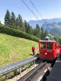 Поезд Cogwheel MT Pilatus стоковое фото Поезд Cogwheel MT Pilatus стоковое фото