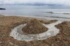 Пляж Sopot, Польши в пасмурном летнем дне стоковое фото rf Пляж Sopot, Польши в пасмурном летнем дне стоковое фото rf