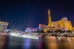 прокладка vegas улицы ночи las fremont зоны стоковые изображения прокладка vegas улицы ночи las fremont зоны стоковые изображения