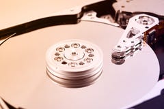 Трудная diskdrive голова чтения стоковые фотографии rf Трудная diskdrive голова чтения стоковые фотографии rf