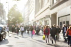 Άνθρωποι στο bokeh, οδός του Λονδίνου Άνθρωποι στο bokeh, οδός του Λονδίνου