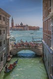 Άποψη της ενετικής λιμνοθάλασσας και του SAN Giorgio Maggiore Στοκ Φωτογραφία Άποψη της ενετικής λιμνοθάλασσας και του SAN Giorgio Maggiore Στοκ Φωτογραφία