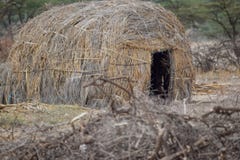 Ένα παραδοσιακό σπίτι masai σε Samburu, Κένυα στοκ φωτογραφία με δικαίωμα ελεύθερης χρήσης Ένα παραδοσιακό σπίτι masai σε Samburu, Κένυα στοκ φωτογραφία με δικαίωμα ελεύθερης χρήσης