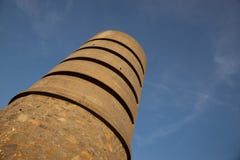 Ένας πύργος Martello στο οχυρό Saumarez, που χρησιμοποιείται από τις γερμανικές δυνάμεις κατοχής κατά τη διάρκεια του παγκόσμιου στοκ φωτογραφία Ένας πύργος Martello στο οχυρό Saumarez, που χρησιμοποιείται από τις γερμανικές δυνάμεις κατοχής κατά τη διάρκεια του παγκόσμιου στοκ φωτογραφία