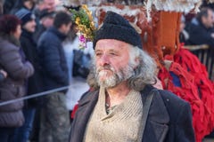 Ένας συμμετέχων στο φεστιβάλ των παιχνιδιών ` Surva ` μεταμφιέσεων Ένας συμμετέχων στο φεστιβάλ των παιχνιδιών ` Surva ` μεταμφιέσεων