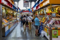 Αγορά Atarazanas στη Μάλαγα, Ισπανία στοκ φωτογραφίες Αγορά Atarazanas στη Μάλαγα, Ισπανία στοκ φωτογραφίες
