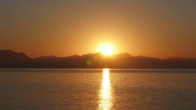 Ανατολή timelapse, θερμό πρωί ανόδου ήλιων, νύχτα στην ημέρα, Ανατολή timelapse, θερμό πρωί ανόδου ήλιων, νύχτα στην ημέρα,