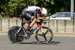 Ανταγωνιστής ομάδων Sunweb με υψηλή ταχύτητα Giro 2017, Μιλάνο στοκ εικόνα με δικαίωμα ελεύθερης χρήσης Ανταγωνιστής ομάδων Sunweb με υψηλή ταχύτητα Giro 2017, Μιλάνο στοκ εικόνα με δικαίωμα ελεύθερης χρήσης